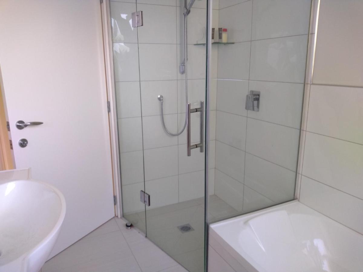Апартаменти Quiet Location With View And Public Transport Веллінгтон Екстер'єр фото